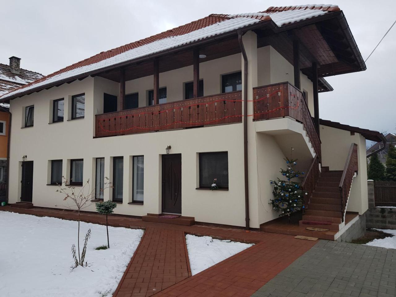 Salt Holiday Apartment Praid Exterior foto